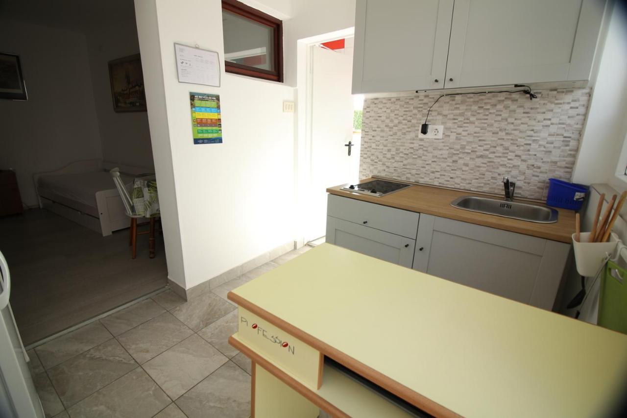 Apartmani Niessner Malinska Dış mekan fotoğraf